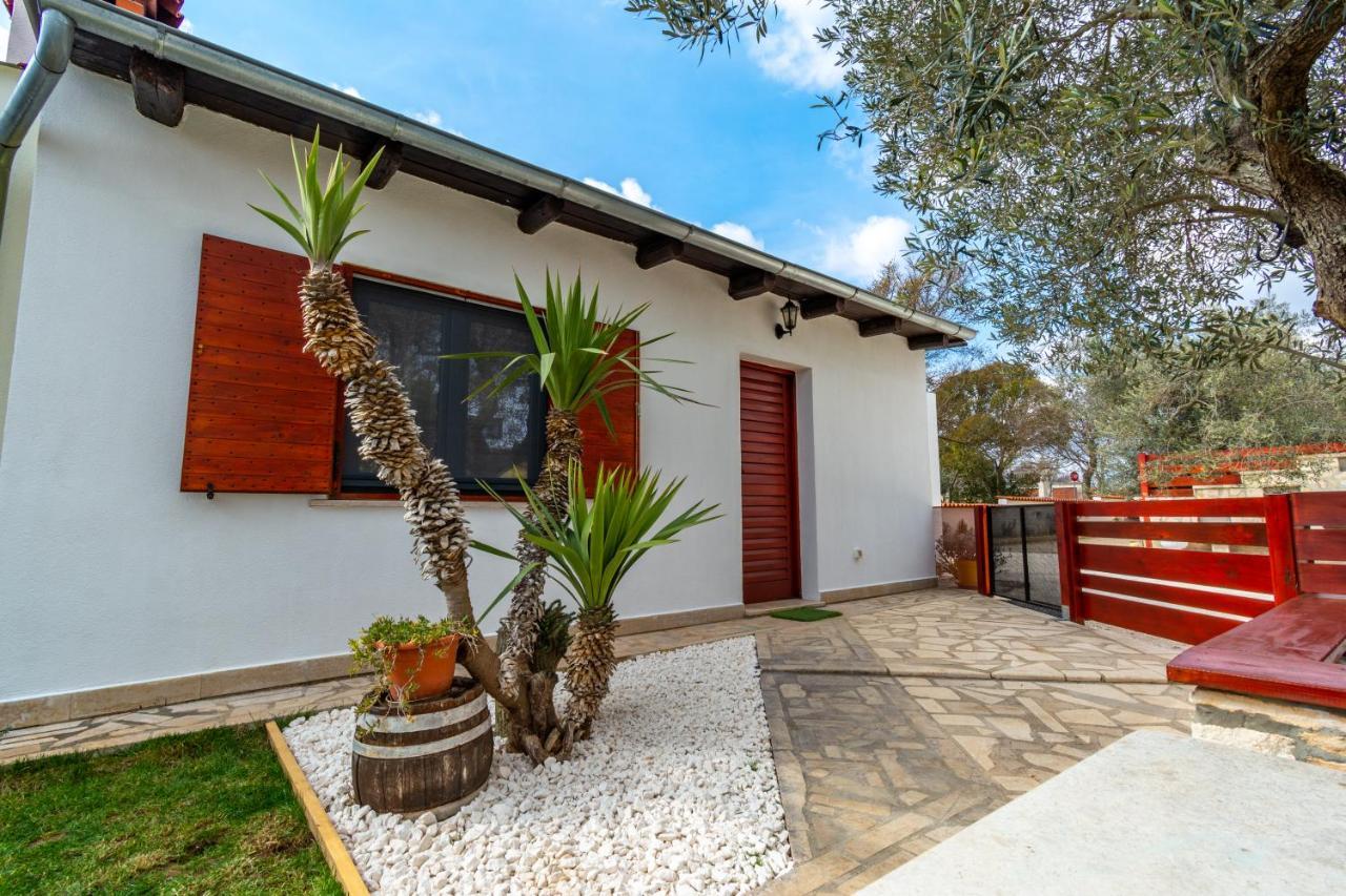 House 1119 Vila Muntić Exterior foto
